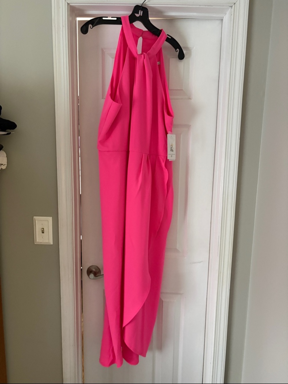 Julia Jordan Neon Pink Sleeveless Halter Hi-Low Dress. NEW WITH TAG